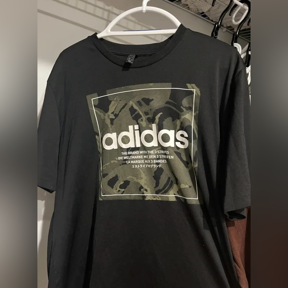 Prime-blue Adidas camo T-shirt